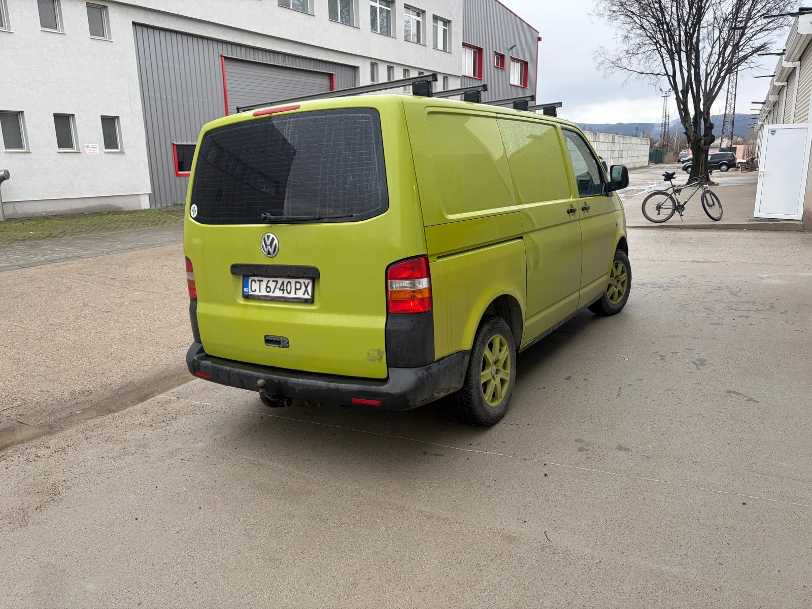 VW Transporter T5, снимка 3 - Бусове и автобуси - 54085574