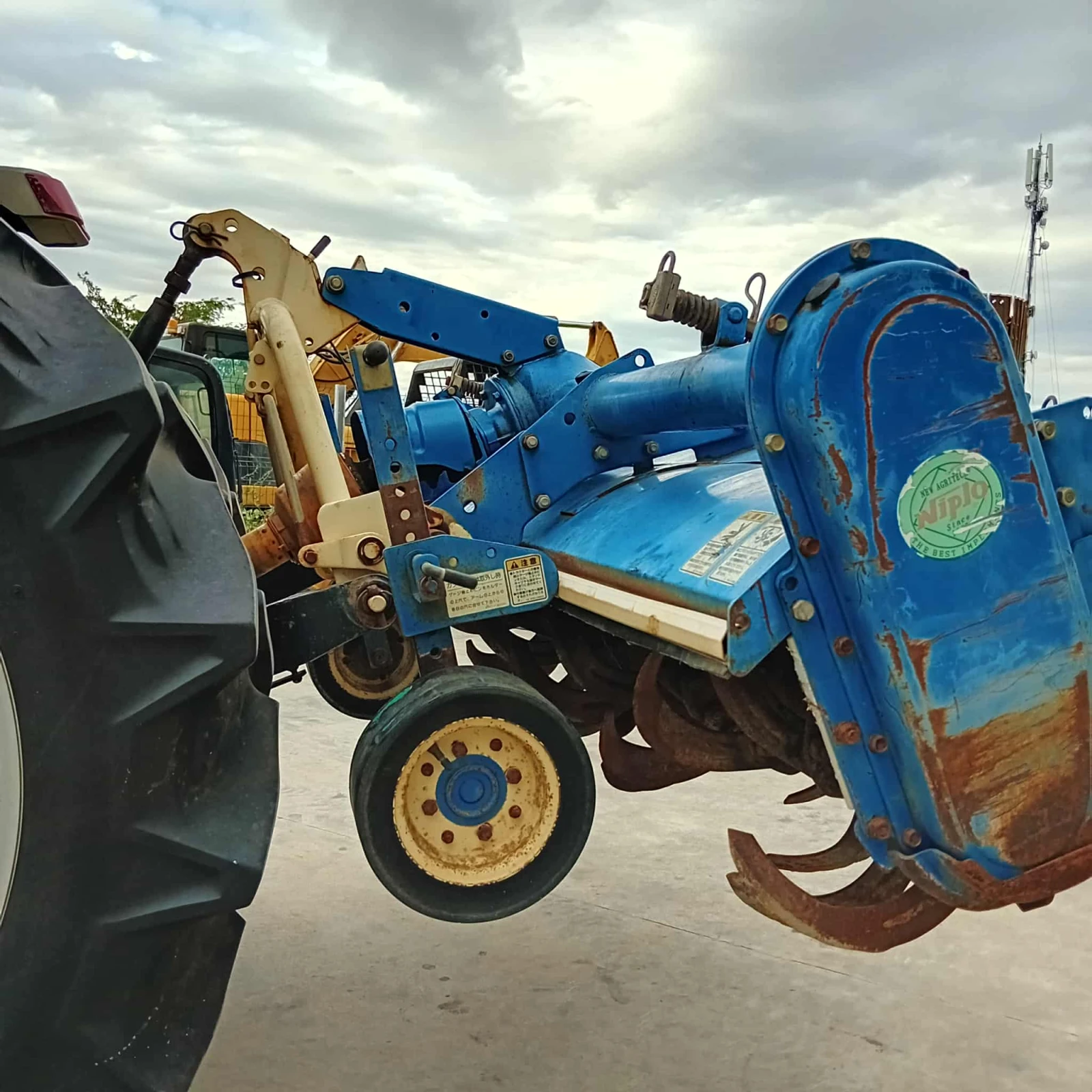 Трактор ISEKI TG553F * НАЛИЧЕН * КЛИМАТИК * ТОП СЪСТОЯНИЕ *  - изображение 10