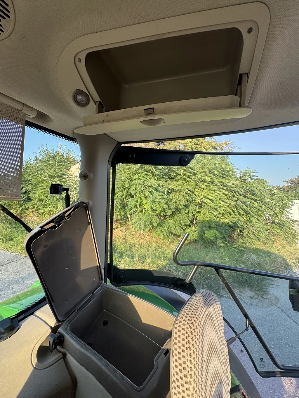 Трактор John Deere 6135R GPS ЛИЗИНГ, снимка 13 - Селскостопанска техника - 56585128