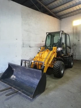 Челен товарач Друга марка  HYTEC ZL 15A, снимка 1