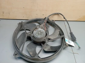 перка радиатор Ситроен Ц5 2.2 хди