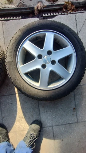 Гуми с джанти Continental 165/65R15, снимка 6 - Гуми и джанти - 47895042