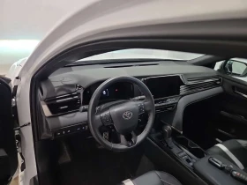 Toyota Camry * SE * CARFAX * DISTRONIC * 2 КЛЮЧА * ПОДГРЕВИ, снимка 16