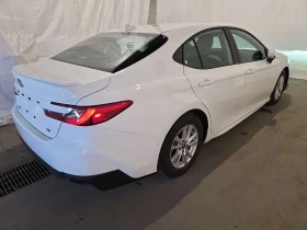 Toyota Camry * SE * CARFAX * DISTRONIC * 2 КЛЮЧА * ПОДГРЕВИ, снимка 15