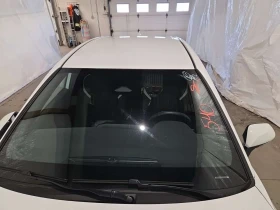 Toyota Camry * SE * CARFAX * DISTRONIC * 2 КЛЮЧА * ПОДГРЕВИ, снимка 11