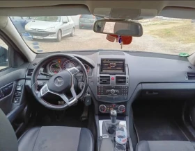 Mercedes-Benz C 220, снимка 4