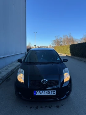 Toyota Yaris 1.3 VVTI АВТОМАТ КЛИМАТИК, снимка 8