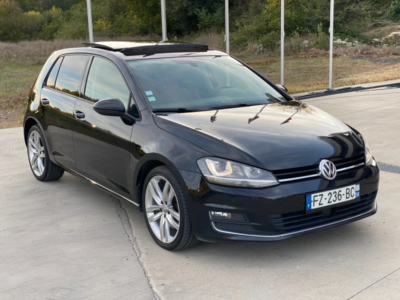 VW Golf 1.6 tdi R Line, снимка 2 - Автомобили и джипове - 47430313