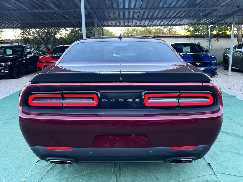 Dodge Challenger 5.7 R/T SHAKER HOOD, снимка 5 - Автомобили и джипове - 47447778