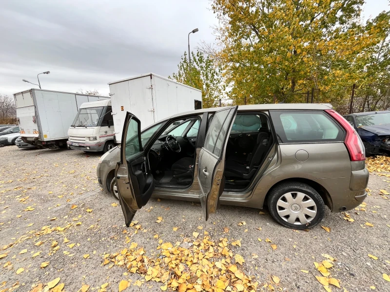 Citroen C4 Picasso, снимка 3 - Автомобили и джипове - 48578593