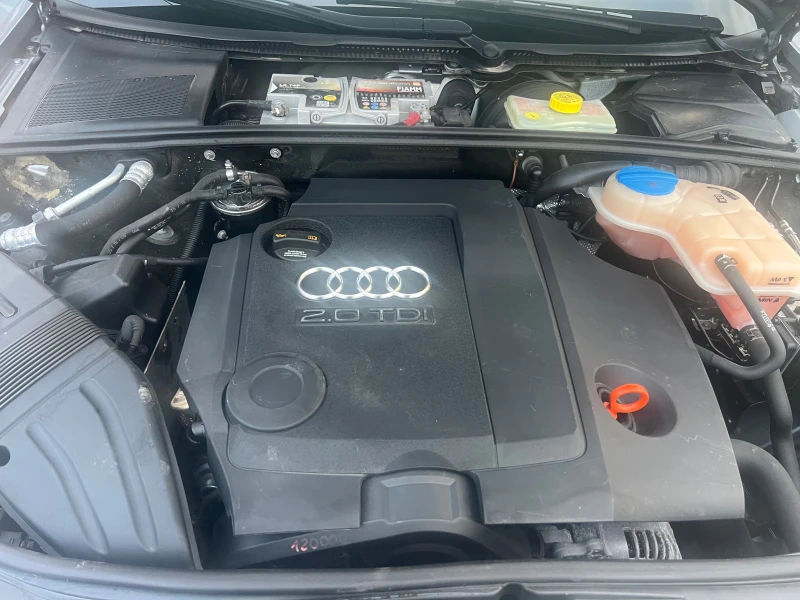 Audi A4 2.0 TDI NAVI, снимка 16 - Автомобили и джипове - 48799146