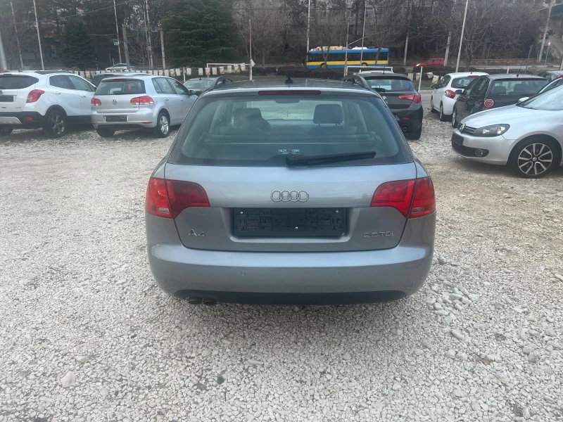 Audi A4 2.0 TDI NAVI, снимка 4 - Автомобили и джипове - 48799146