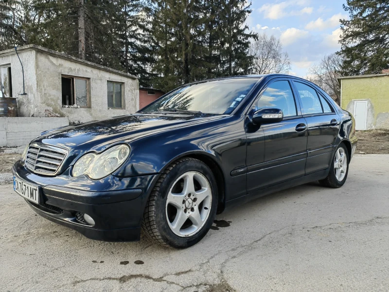 Mercedes-Benz C 180 W203, снимка 2 - Автомобили и джипове - 49292525