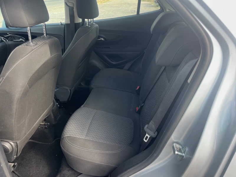 Opel Mokka X 1.6 X, снимка 11 - Автомобили и джипове - 50992302