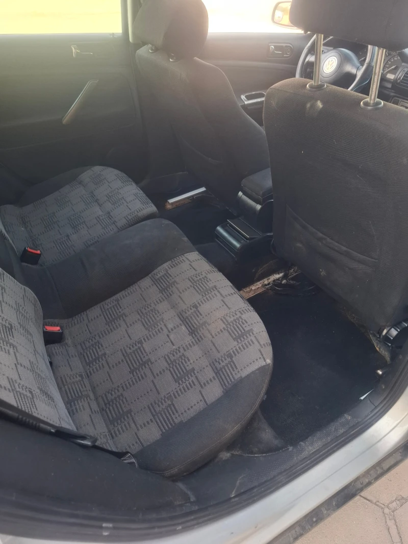 VW Passat 1.8 Бензин/Газ, снимка 12 - Автомобили и джипове - 52254343