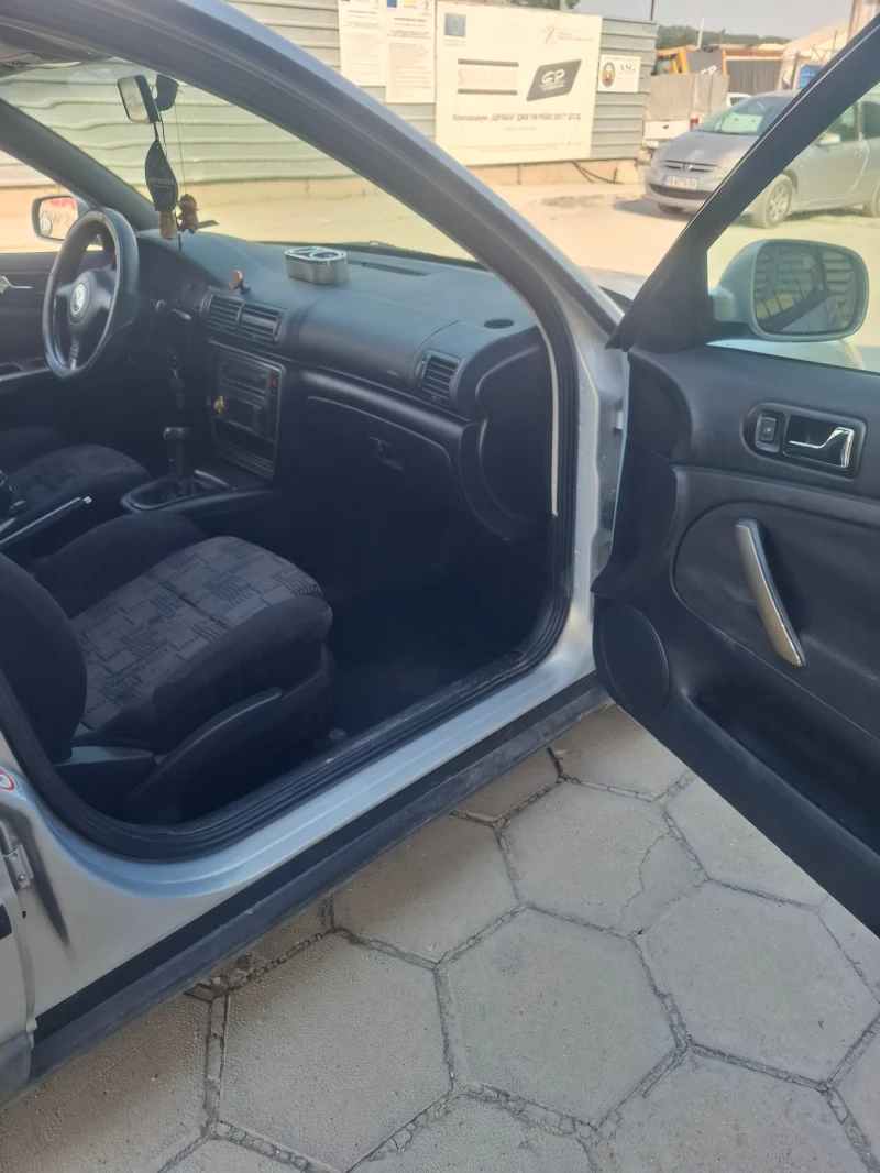 VW Passat 1.8 Бензин/Газ, снимка 9 - Автомобили и джипове - 52254343