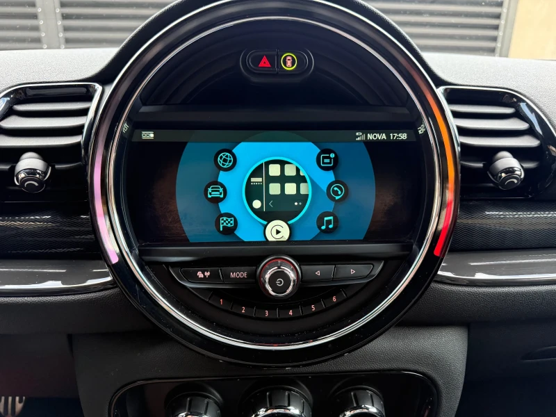Mini Clubman МИНИ КЛЪБМЕН КУПЕР D, снимка 12 - Автомобили и джипове - 51953660
