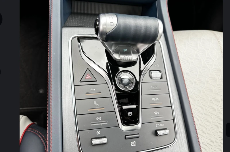 BYD Atto3 60 kwh/Desing, снимка 9 - Автомобили и джипове - 52017661