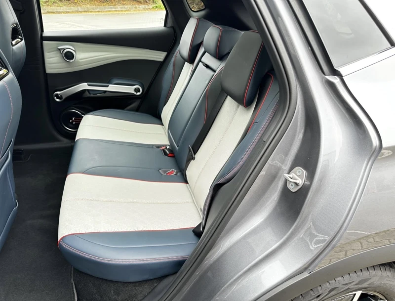 BYD Atto3 60 kwh/Desing, снимка 17 - Автомобили и джипове - 52017661