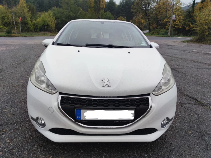 Peugeot 208, снимка 2 - Автомобили и джипове - 52631944