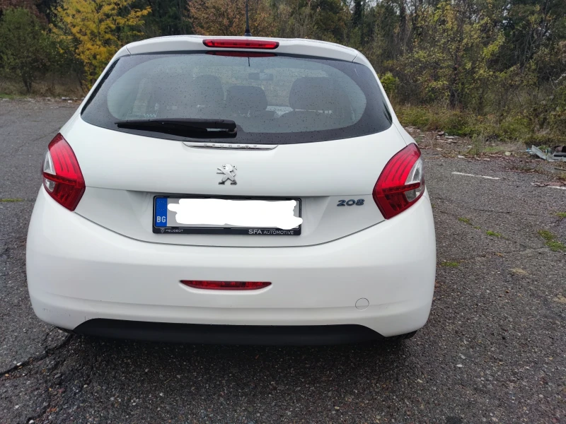 Peugeot 208, снимка 5 - Автомобили и джипове - 52631944