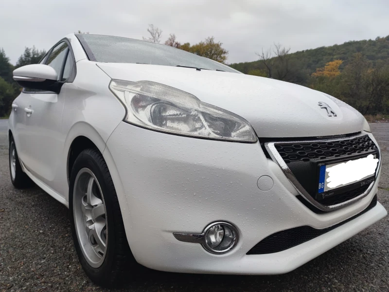 Peugeot 208, снимка 4 - Автомобили и джипове - 52631944