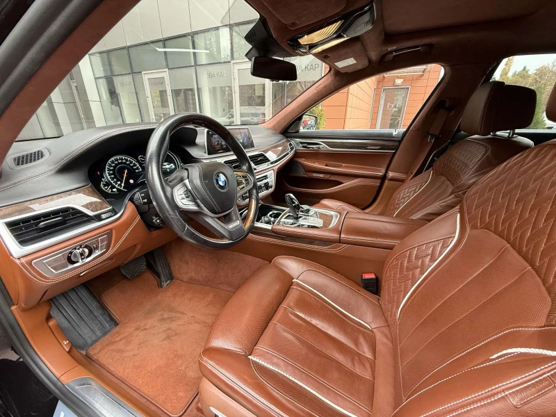 BMW 740 d xDrive "Individual", снимка 9 - Автомобили и джипове - 52293947