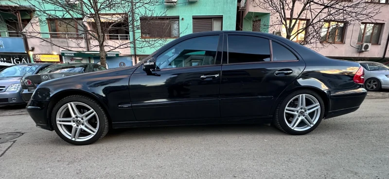 Mercedes-Benz E 320 W211, снимка 3 - Автомобили и джипове - 52958774