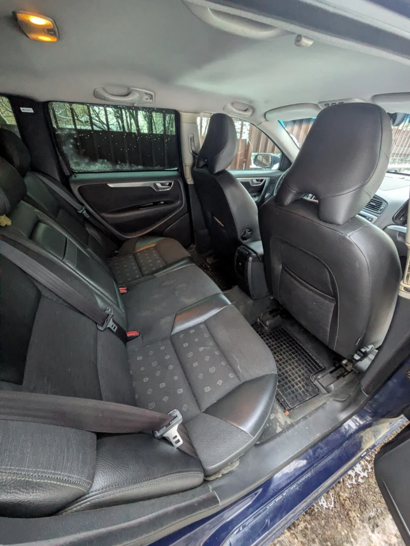 Volvo V70 BiFuel (CNG), снимка 6 - Автомобили и джипове - 53104013