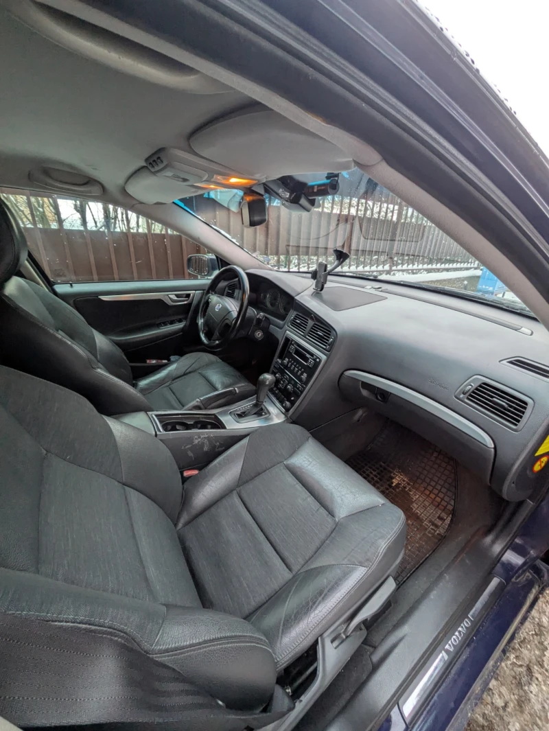 Volvo V70 BiFuel (CNG), снимка 7 - Автомобили и джипове - 53104013