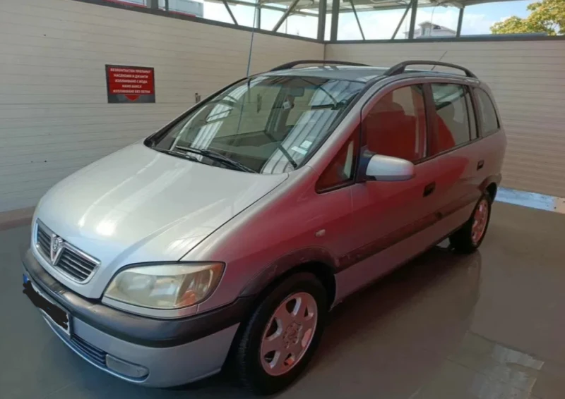 Opel Zafira, снимка 2 - Автомобили и джипове - 53541631