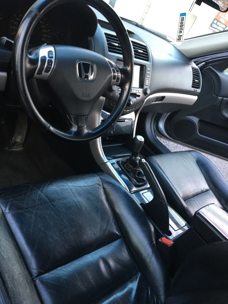 Honda Accord 2.2iCTDi, снимка 3 - Автомобили и джипове - 49292969