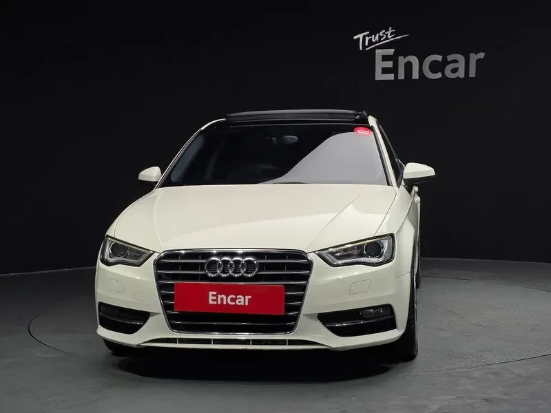 Audi A3 1.6 TDI, снимка 3 - Автомобили и джипове - 54971445