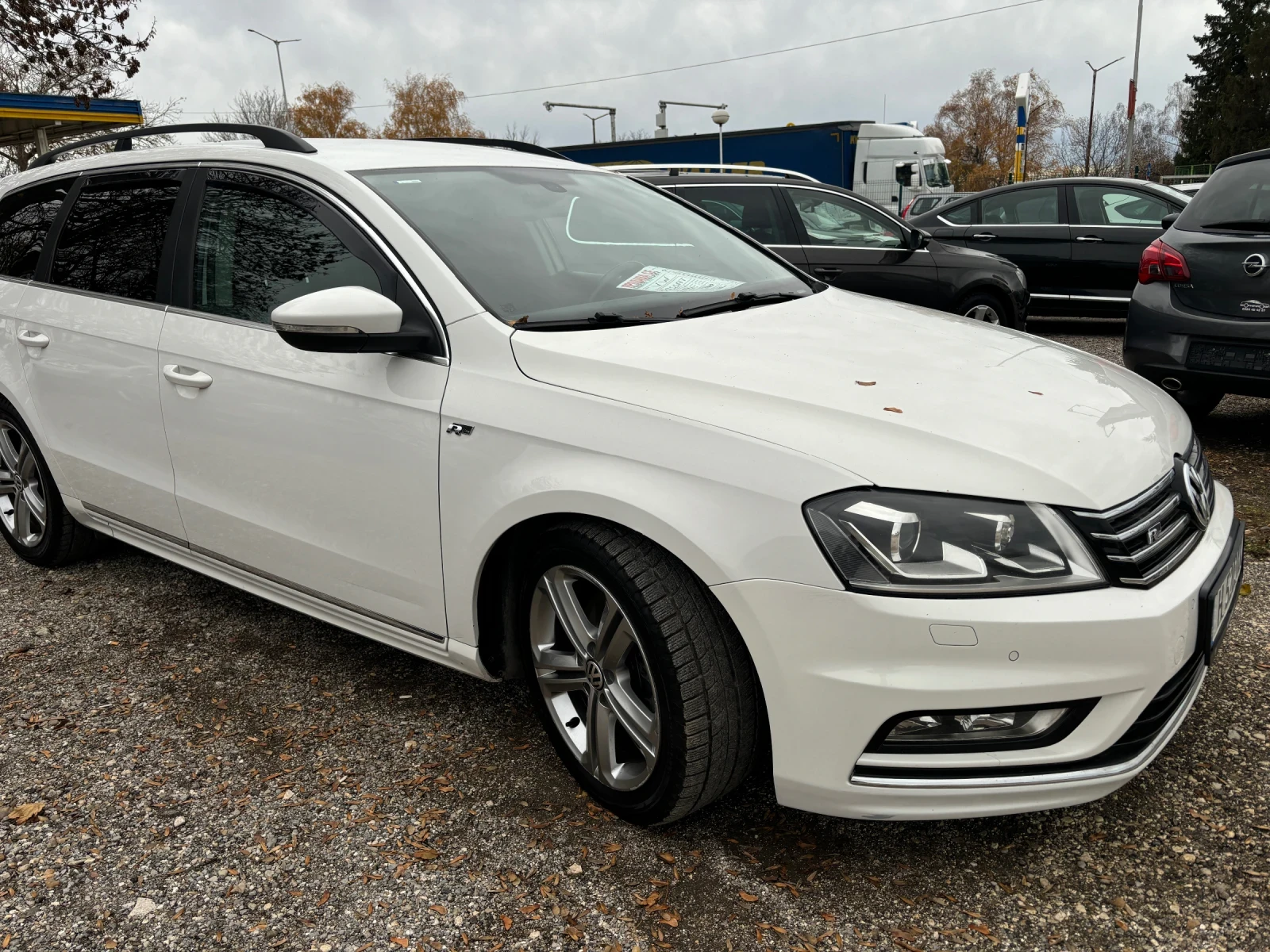 VW Passat 2014+ ФЕЙС+ АВТОМАТ+ R- LAIN+ ВС.ПЛАТЕНО+ ОБСЛУЖЕН - изображение 3