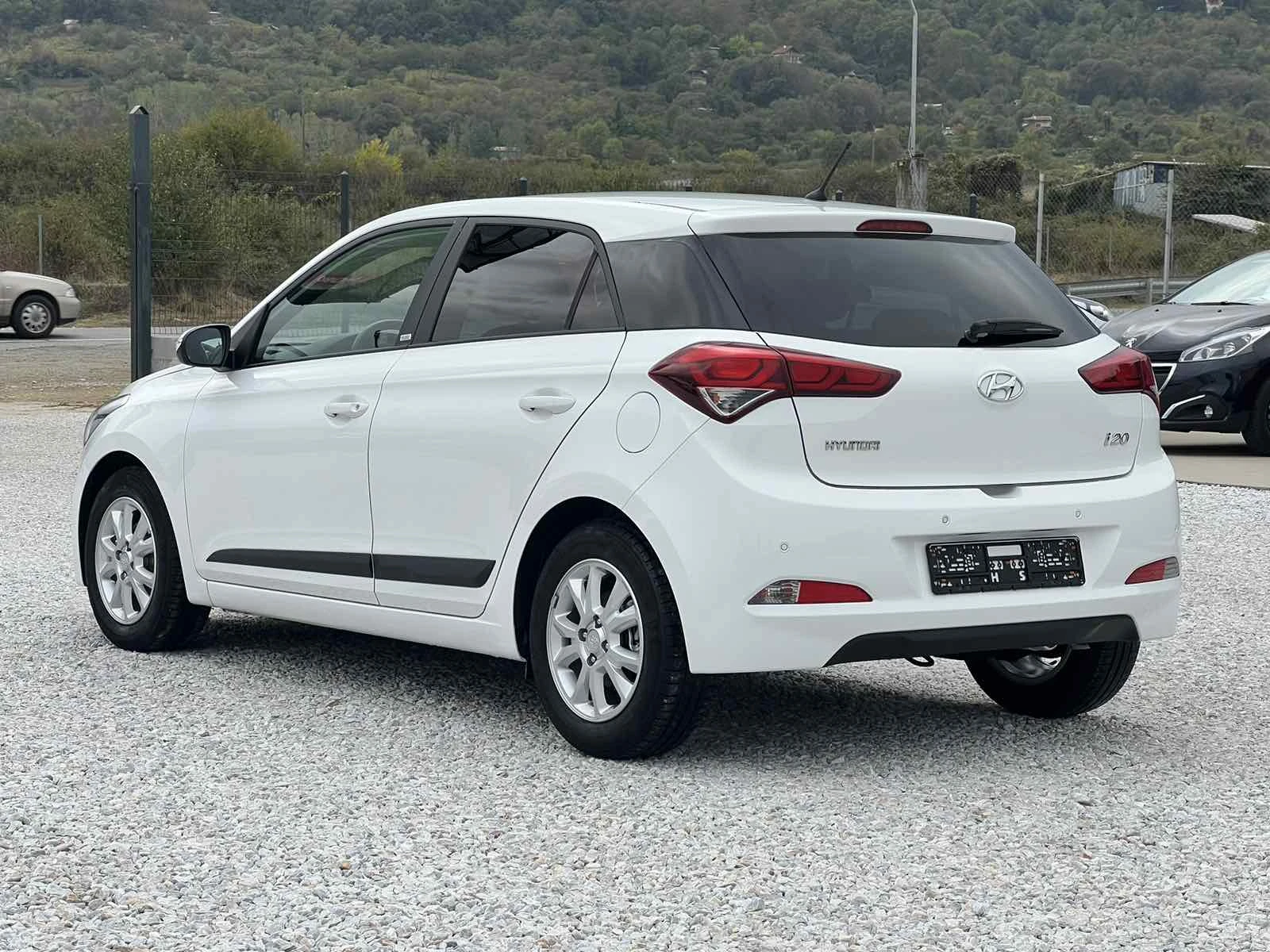 Hyundai I20 1.2i * Passion*  - изображение 5