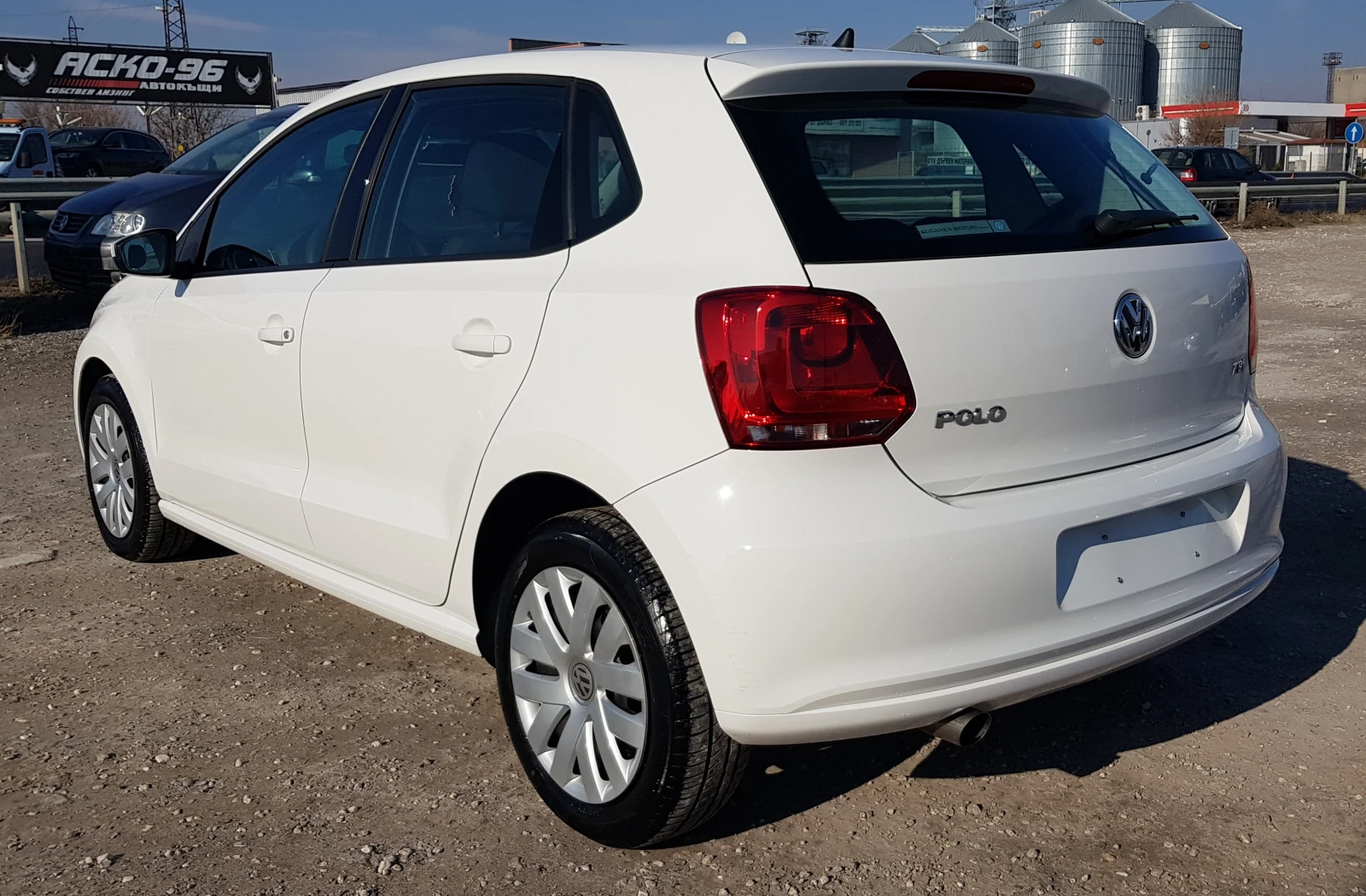 VW Polo 1.6 TDI-90 к.с. ЛИЗИНГ - изображение 7