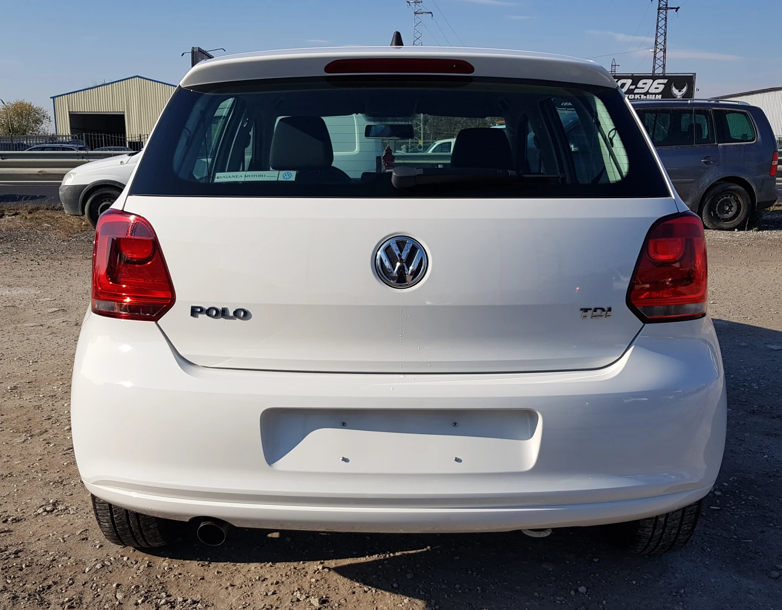 VW Polo 1.6 TDI-90 к.с. ЛИЗИНГ - изображение 6