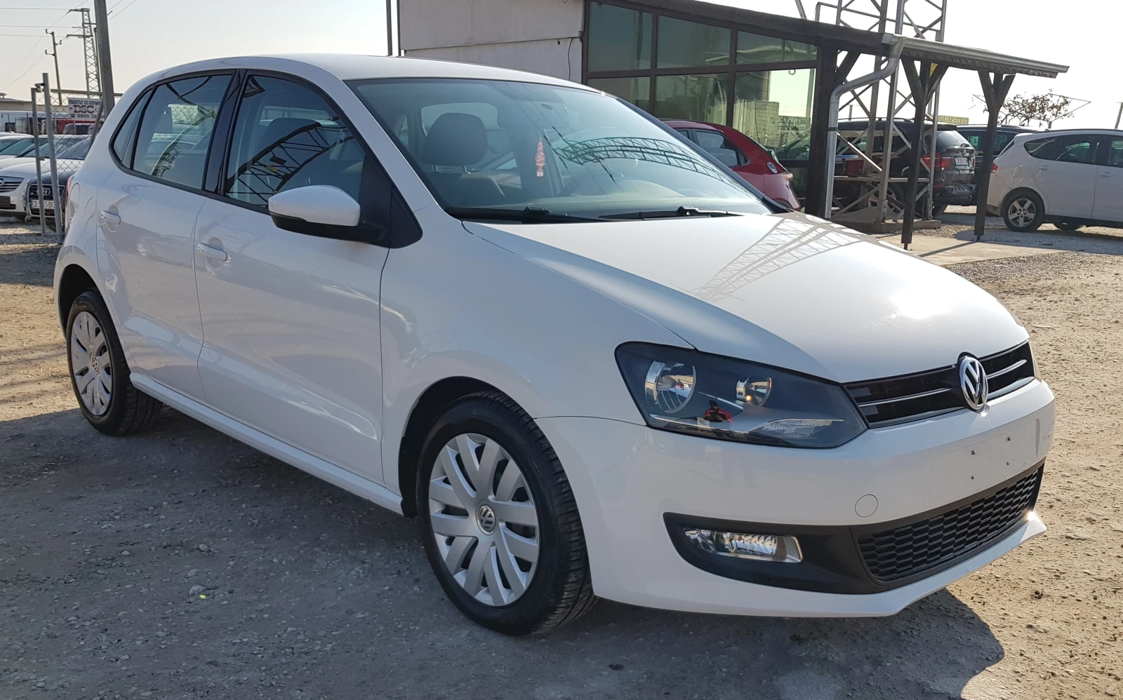 VW Polo 1.6 TDI-90 к.с. ЛИЗИНГ - изображение 3