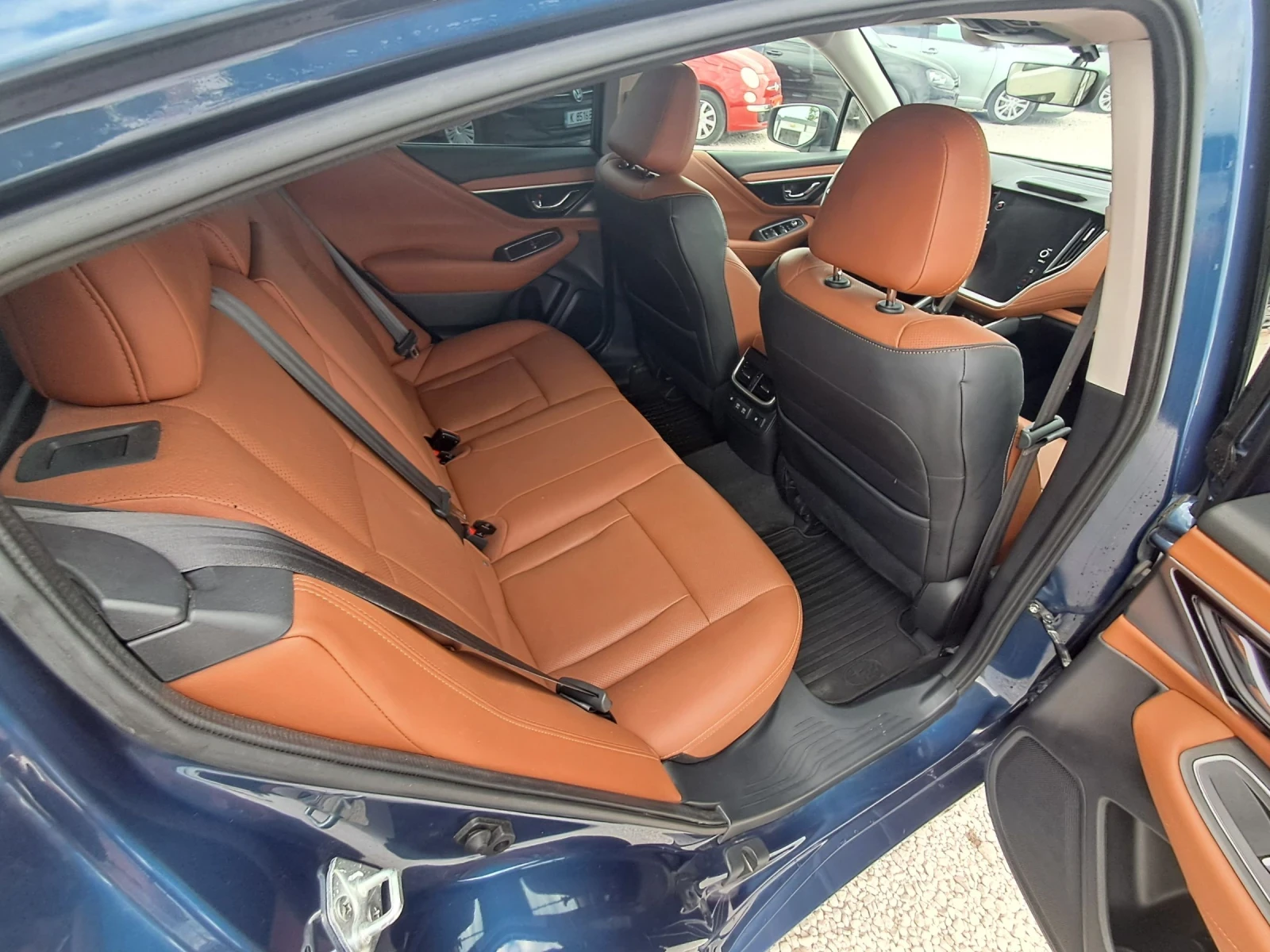 Subaru Legacy 2.4  | Mobile.bg   13