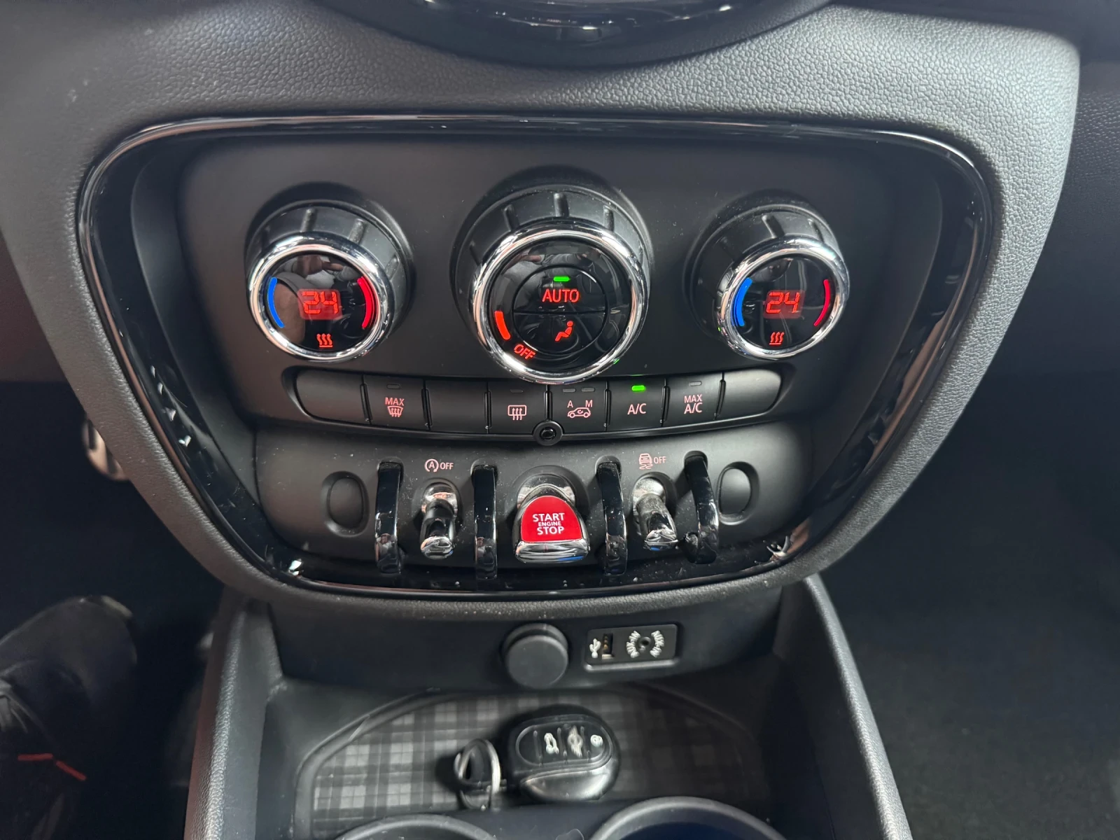 Mini Clubman    D | Mobile.bg   13