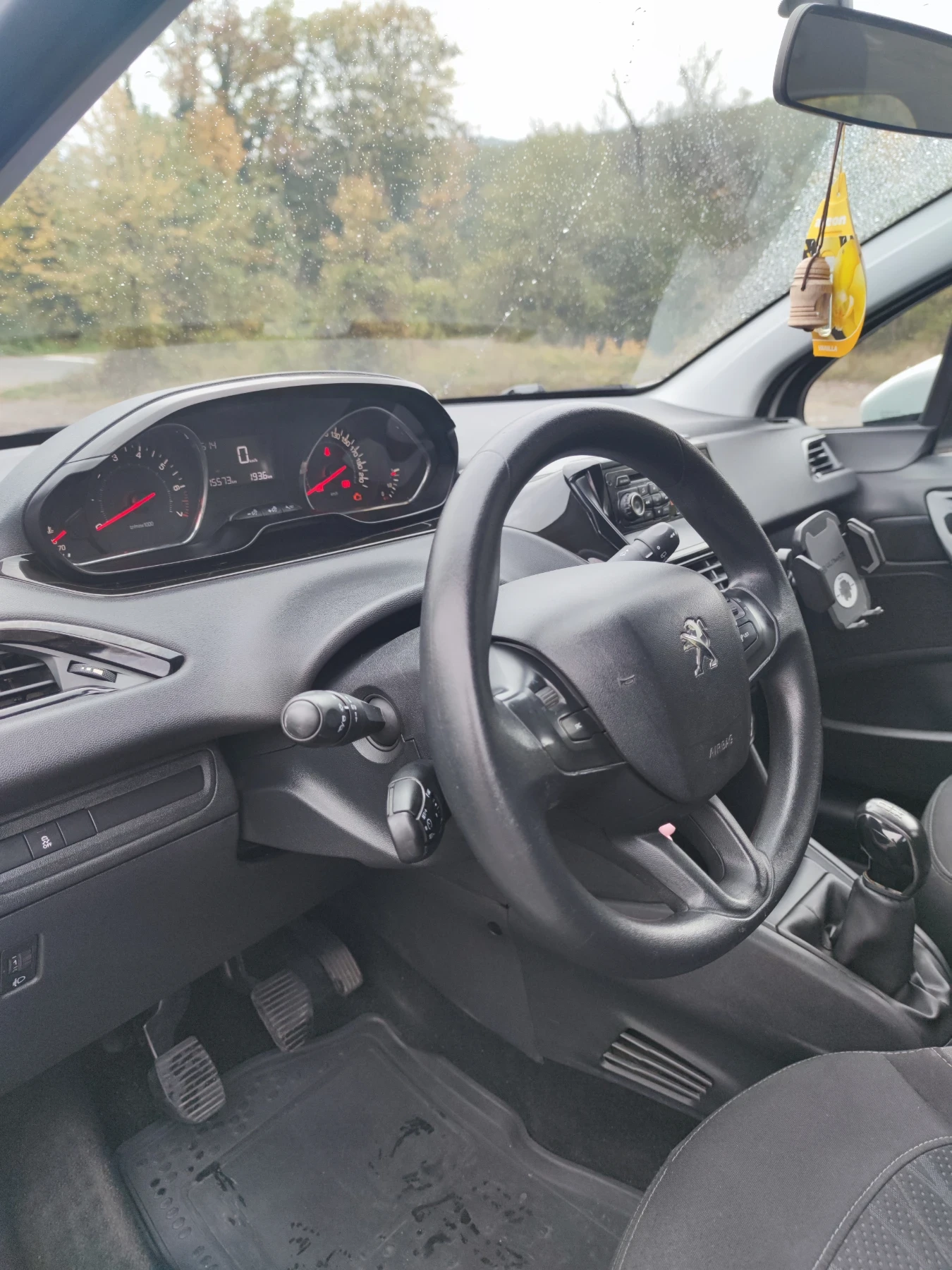 Peugeot 208 | Mobile.bg — изображение 9