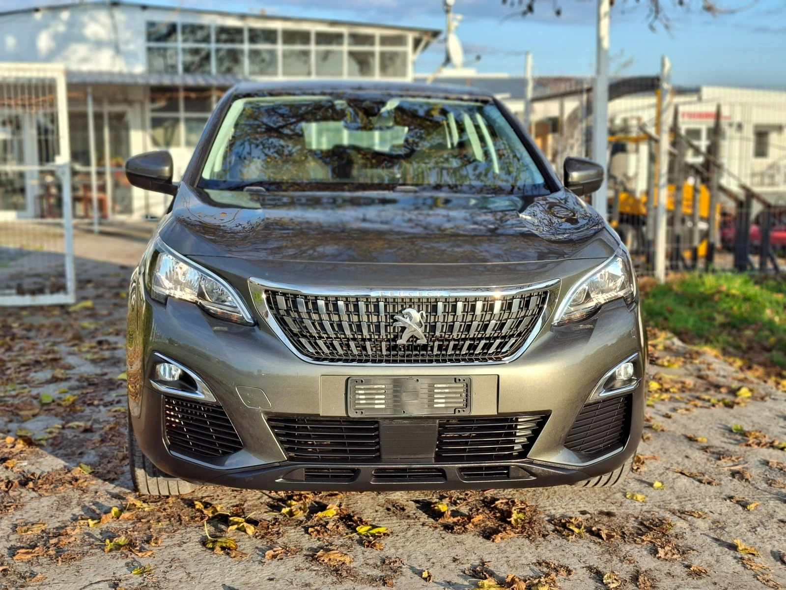 Peugeot 3008 1.5HDi Евро 6D - изображение 2