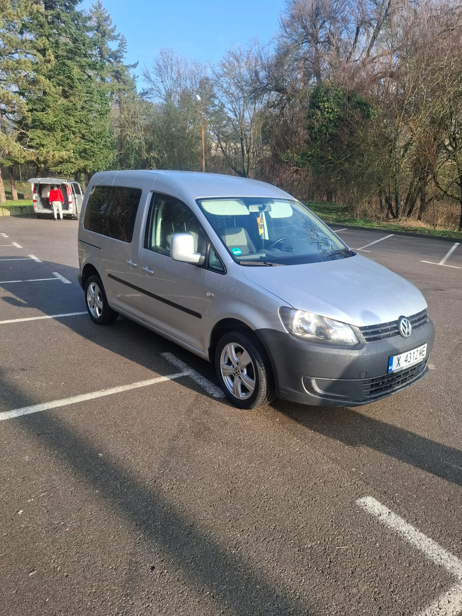 VW Caddy 1.6tdi | Mobile.bg � ����������� 12