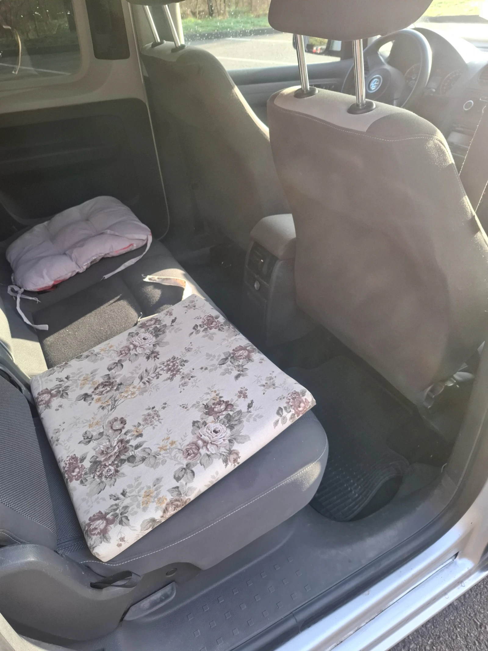 VW Caddy 1.6tdi - изображение 6