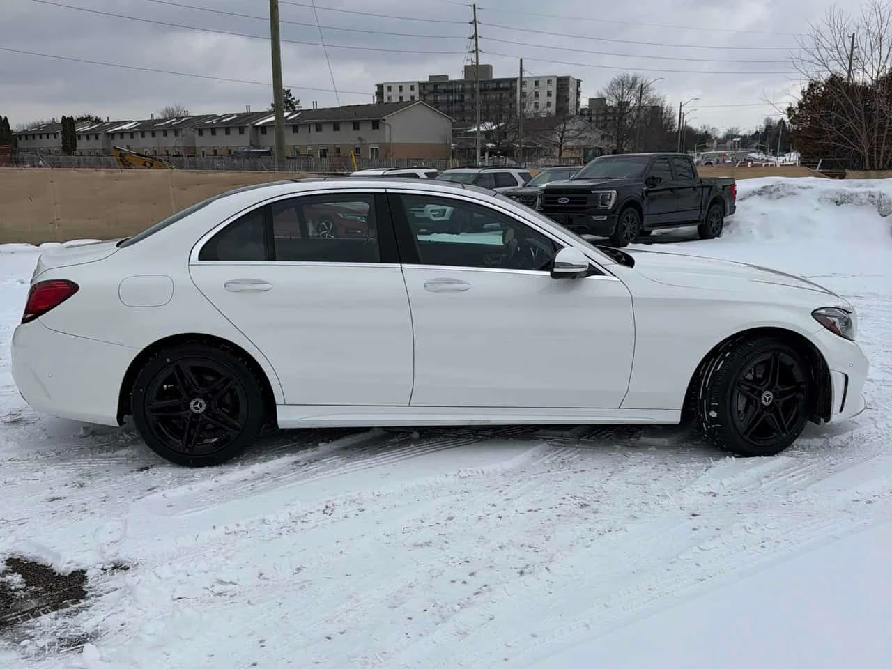 Mercedes-Benz C 300 CARFAX/ПАНОРАМА/ПОДГРЕВИ/360 - изображение 4