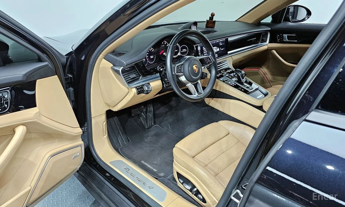 Porsche Panamera, снимка 11 - Автомобили и джипове - 53789111