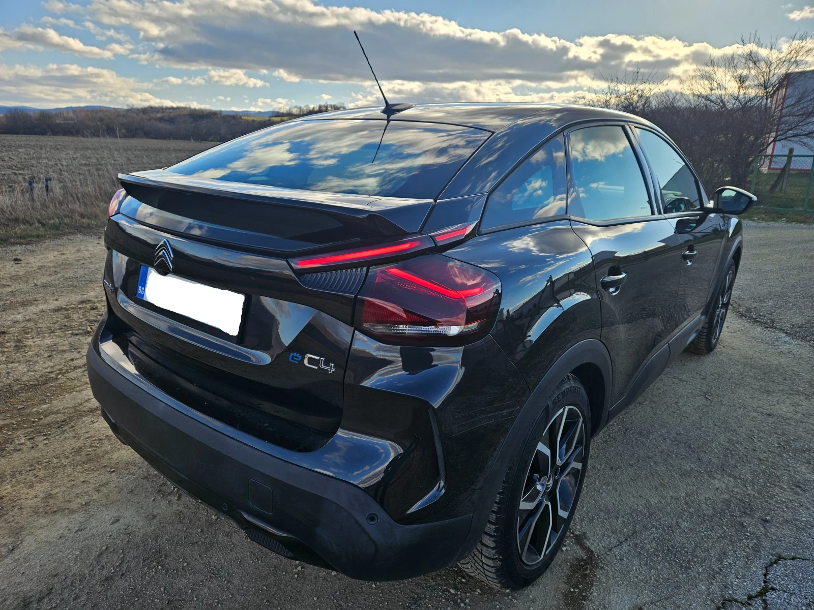 Citroen C4  50KWh/HEAD UP/LED/3-фазна/CAMERA, снимка 5 - Автомобили и джипове - 53939675