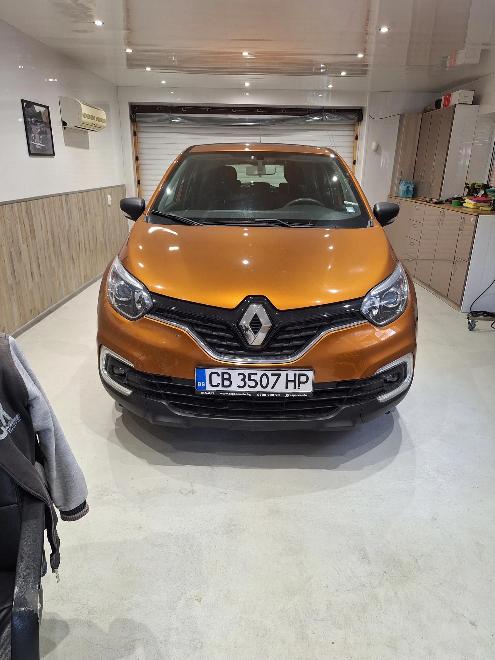 Renault Captur, снимка 10 - Автомобили и джипове - 54263123