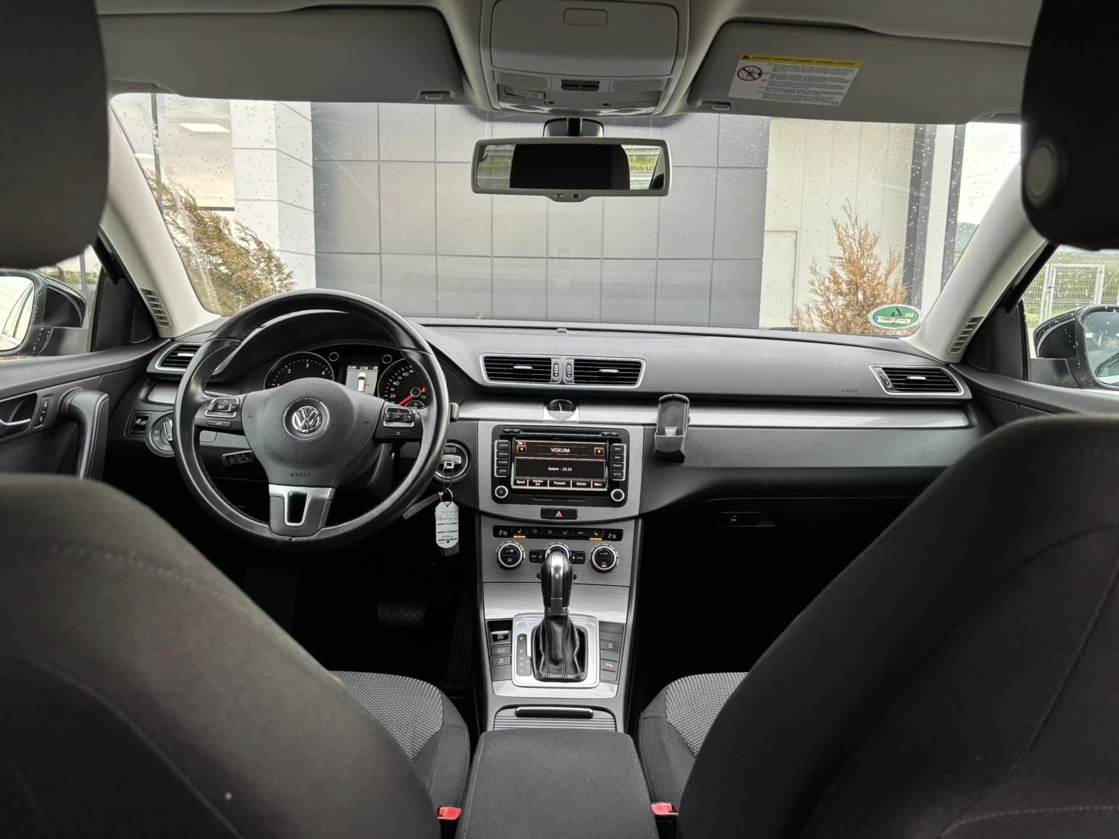 VW Passat 2.0TDi/140кс/DSG/HiGHLiNE/Германия/LED/NAVi/, снимка 7 - Автомобили и джипове - 54371524
