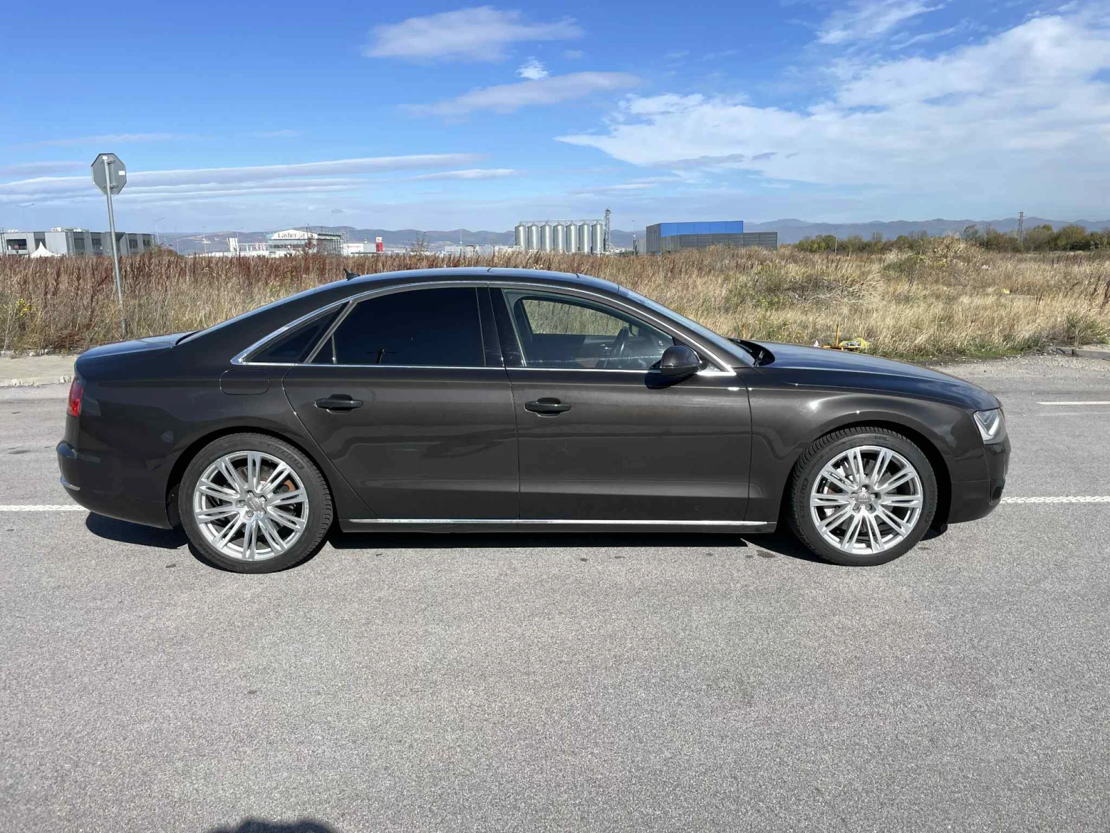 Audi A8, снимка 4 - Автомобили и джипове - 54584721